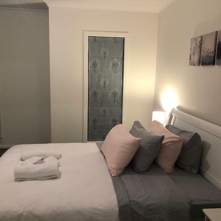 Apple House Tarneit North Apartment Екстериор снимка